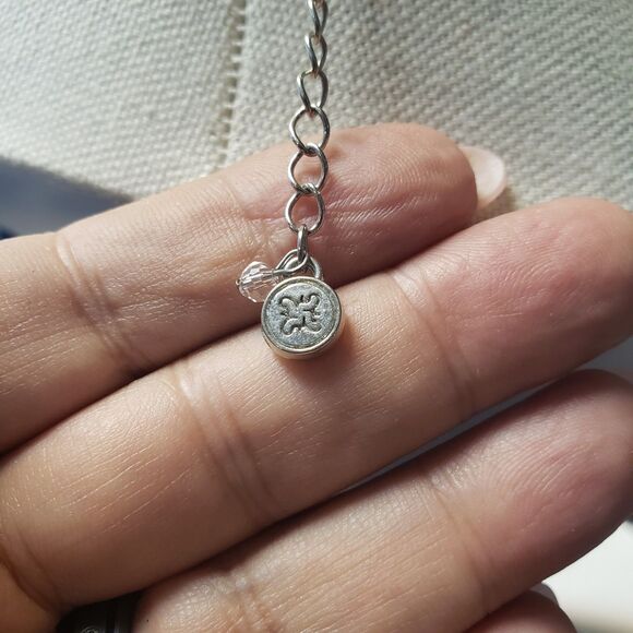 Vintage Simply Vera Wang Silver Tone Cut Crystal & Resin Statement 17" Necklace - Picture 4 of 16